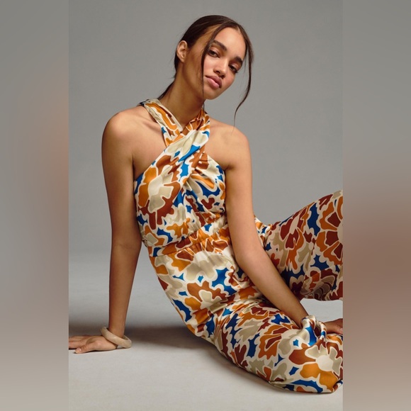 ✨ Anthropologie Printed Halter Jumpsuit Sz SP - Picture 2 of 10